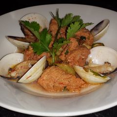 A picture of Pork and Clams (Carne De Porco Alentejana).