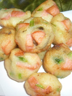 A picture of Deep-Fried Fish Sausage & Okara Balls.