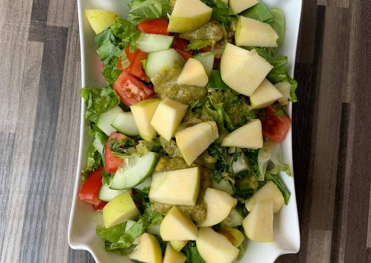 Easiest Way to Prepare Speedy Greenish Salad