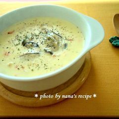 A picture of Oyster Clam Chowder.