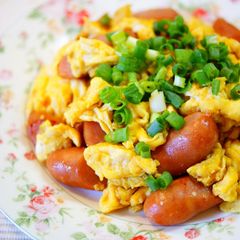 A picture of Wiener Sausage and Eggs in Oyster Sauce.