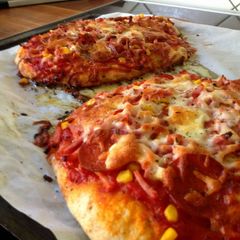 Quick and Easy Pizza A picture of Quick and Easy Pizza.