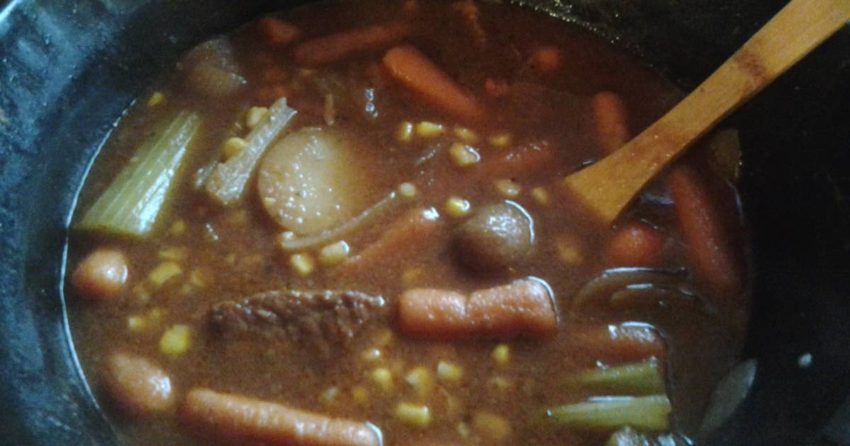 Hunter's Red Stew (venison) Recipe by shela.sweeny - Cookpad