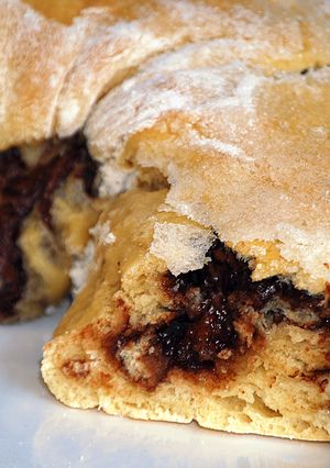 A picture of Mocha Hazelnut Roll.