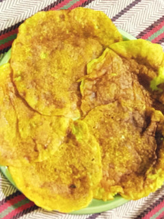 बेसन खीरे के चीले (besan kheere ke cheele recipe in Hindi) रेसिपी मुख्य फोटो