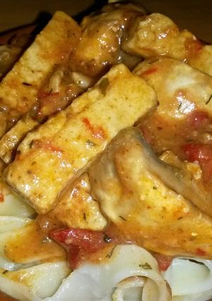 A picture of Sig's Tofu and Mushroom Pasta.
