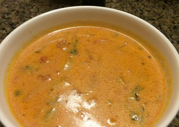Recipe of Award-winning Tomato Basil Soup