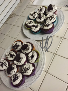 A picture of Oreo Cupcakes.