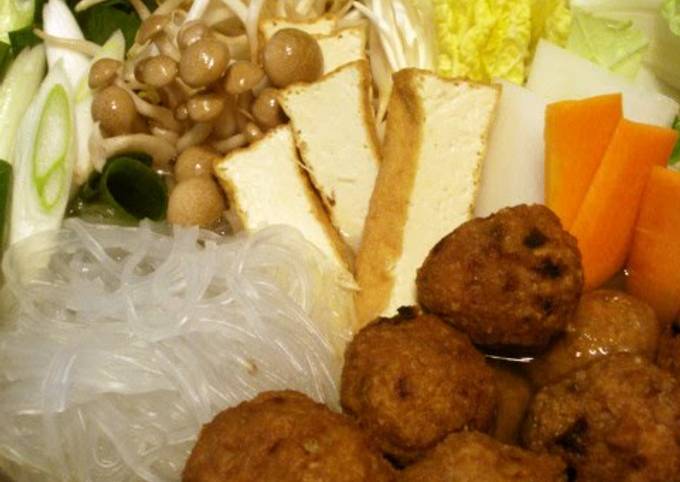 Recipe of Homemade Warming Hot Pot with Deep Fried Meatballs and Chinese Sauce