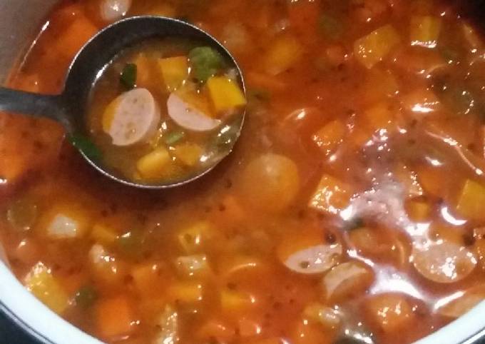 Resep Sup Merah Sosis Anti Gagal