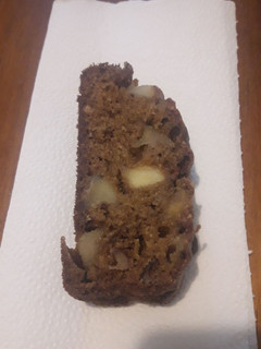Una foto de Budín de manzana 🍎