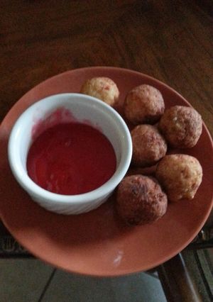 A picture of Conch fritters..