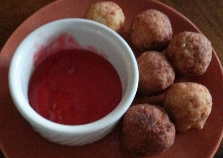 Step-by-Step Guide to Make Super Quick Homemade Conch fritters.