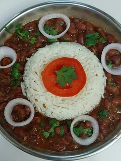राजमा चावल(rajma chawal recipe in hindi) रेसिपी मुख्य फोटो