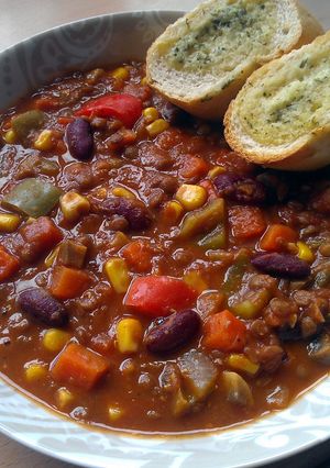 A picture of Vickys No Meat Lentil Chilli, GF DF EF SF NF.