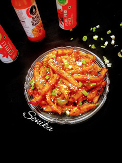 पेरी पेरी हनी चिली पोटैटो (peri peri honey chilli potato recipe in Hindi) रेसिपी मुख्य फोटो