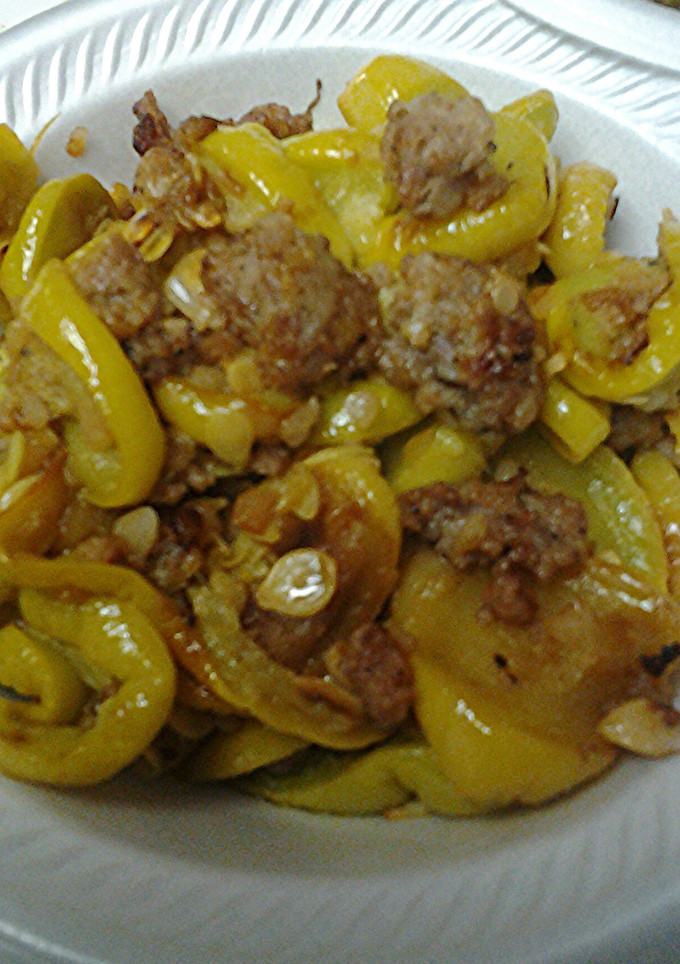 A picture of Squash with sausage.
