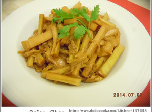 蒜爆~~桂竹筍~~好下飯 的食譜成品照片