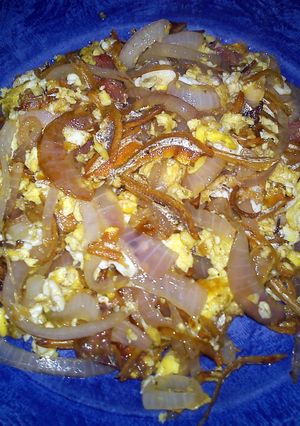 A picture of MOMI FRIED ANCHOVIES.