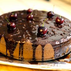 A picture of Nega Maluca Cake.