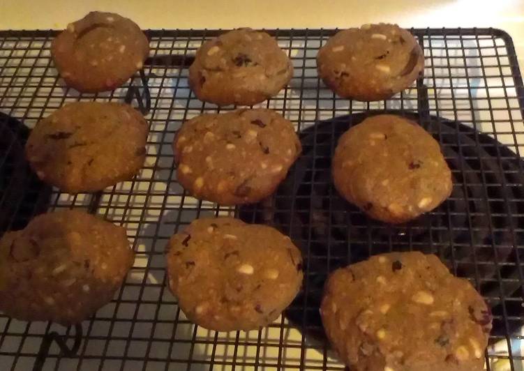 Simple Way to Prepare Super Quick Homemade Craisin, Pinenut and Dark Chocolate Biscuits