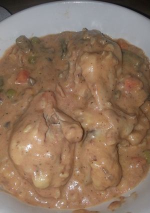 A picture of Mama's Fun Funky Crockpot Chicken.