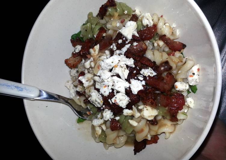 Step-by-Step Guide to Prepare Homemade Bacon Cesar Pasta Salad