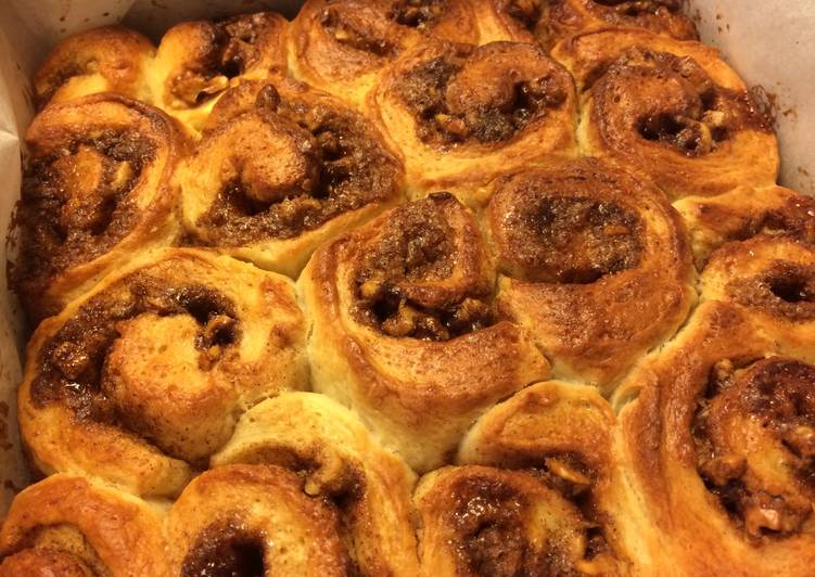 How to Make Any-night-of-the-week Sweet Cinnamon Roll