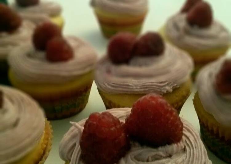 Lemon cupcakes with raspberry frosting