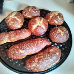 A picture of Pretzel Bread.