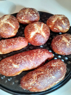 A picture of Pretzel Bread.