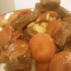 A picture of Sweet and sour Lamb.