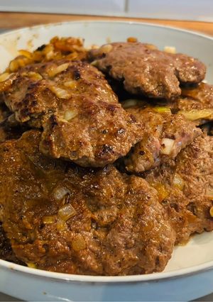 Une photo de Durum kefta sauce piquante au yaourt
