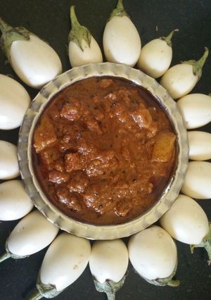 A picture of Grandma mutton kootu curry.