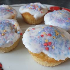 A picture of Low fat Cupcakes.