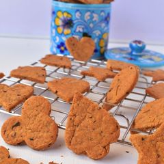 A picture of Spicy Atta Crackers.
