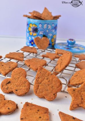 A picture of Spicy Atta Crackers.