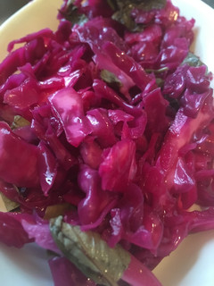 A picture of Pickled Red Cabbage.