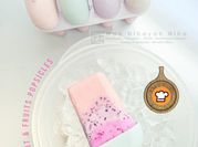 Gambar aiskrim buah strawberry