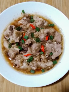 A picture of Chinese steam Pork ribs with black bean sauce.