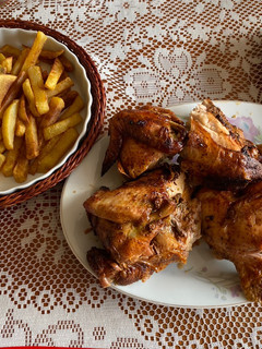 Una foto de Pollo a la brasa al horno