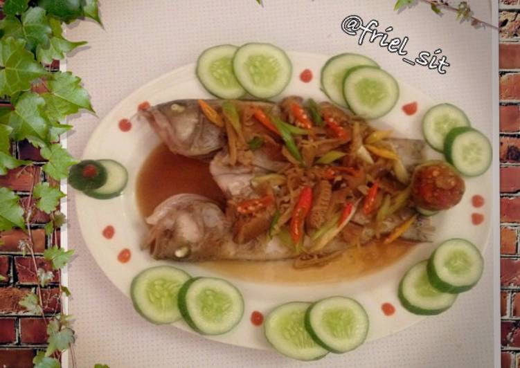 Cara Gampang Menyiapkan Chinese steamed fish, melt in your mouth 😛 yang Sempurna