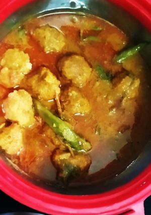 மட்டன் கோலா கிரேவி(mutton kola gravy recipe in tamil) செய்முறை முக்கிய புகைப்படம்