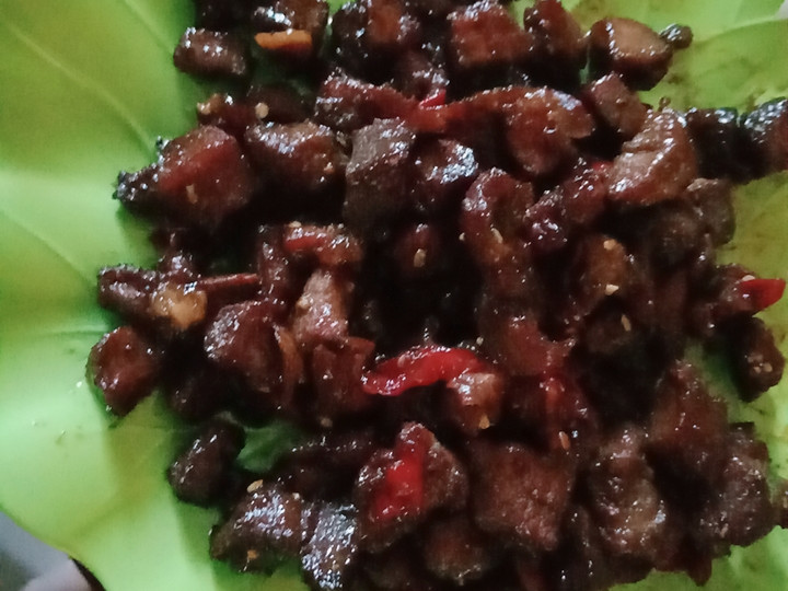 Bagaimana Menyiapkan Sate daging sapi goreng, Bisa Manjain Lidah