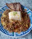 Lentejas guisadas con pescado