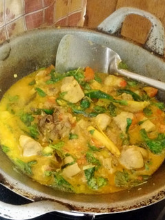 Foto resep Ayam woku pedas kemangi