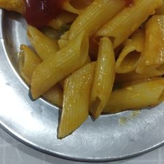 A picture of Red sauce pasta.