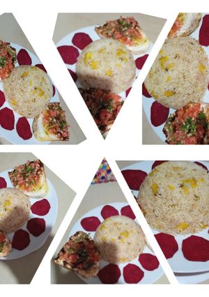 Una foto de ARROZ Con Plátano VERDE y UNA TORTILLA DE VERDURAS y POLLO