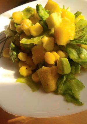 Foto principal de Ensalada dulce con mazorca enlatada