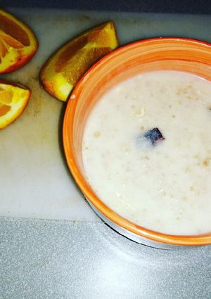 A picture of Cosmo Oats 🍊.